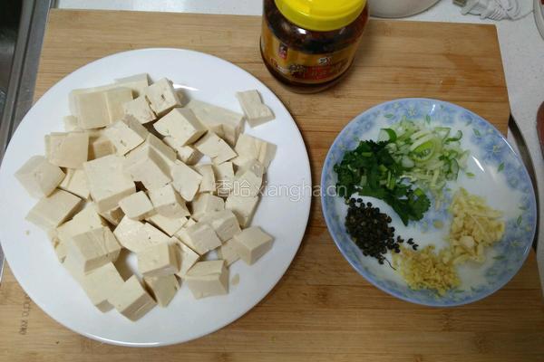 麻辣豆腐的做法图解2