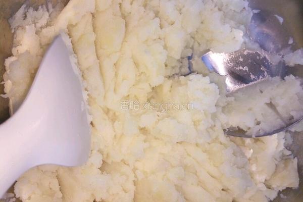 火腿土豆饼的做法图解1
