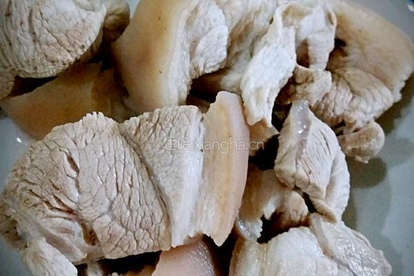 茨菰红烧肉的做法图解1