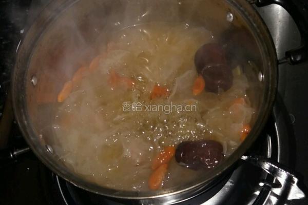 银耳羹的做法图解5