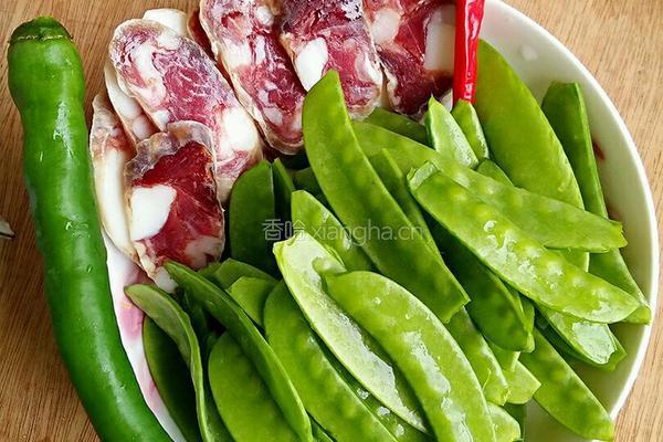 灌肠荷兰豆的做法图解1