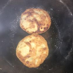 馅饼（葱肉）的做法[图]