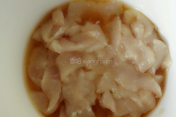 尖椒炒肉的做法图解3