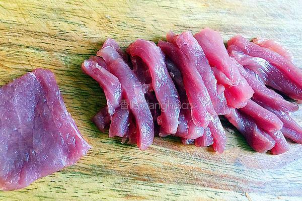 香炸酥肉的做法图解3