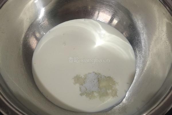 奶油草莓蛋糕卷的做法图解14