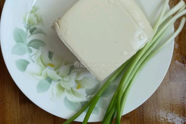 红烧豆腐的做法图解1