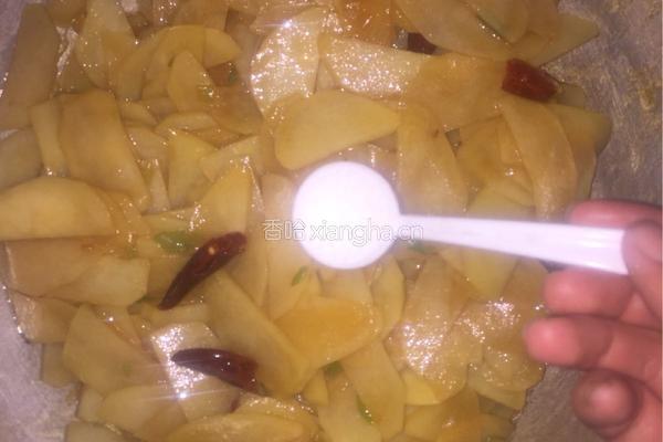 蚝油土豆片的做法图解6