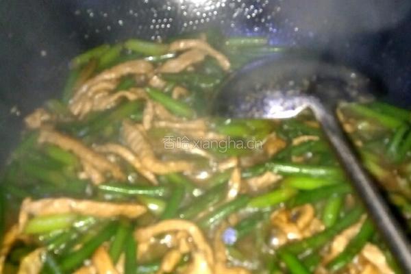 蒜苔炒肉丝的做法图解12