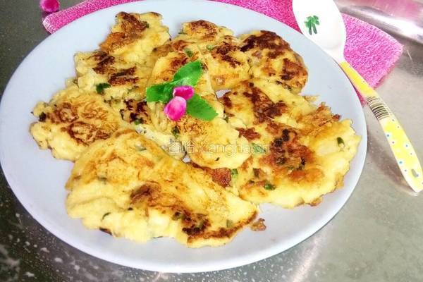 家常土豆饼的做法图解12