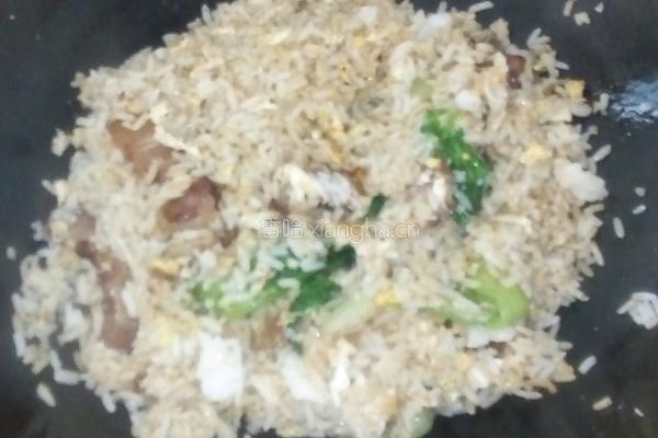 腊肉炒饭的做法图解5