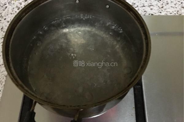 鸡蛋裹烫面饼的做法图解1