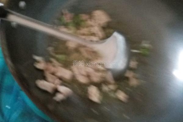 木耳炒肉的做法图解5