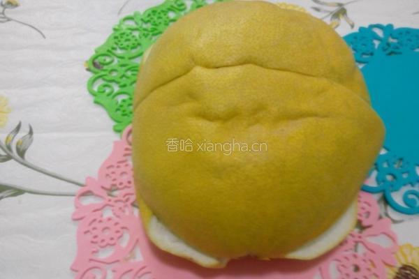 巧扒柚子皮的做法图解8