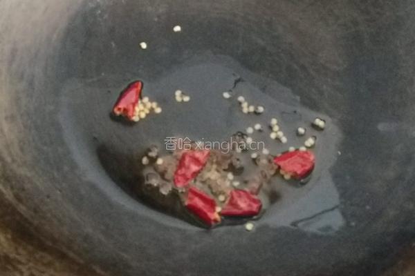 开枝散叶炖鱼片的做法图解8