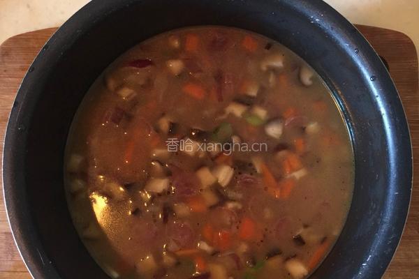 腊肠焖饭的做法图解3