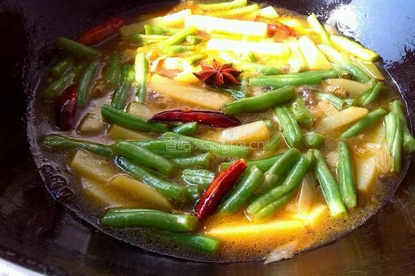 土豆炖豆角的做法图解8