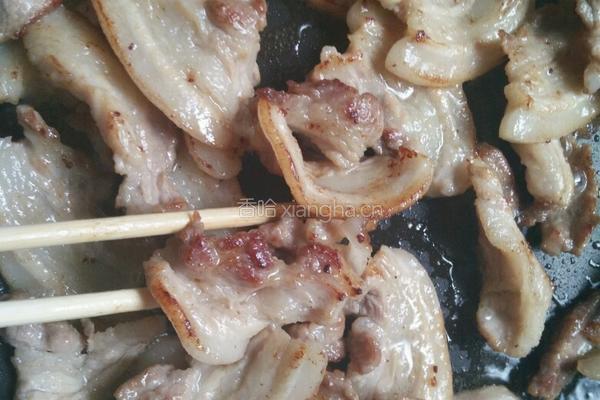 姜葱炒五花肉的做法图解2