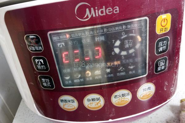 冬瓜莲藕排骨汤的做法图解6