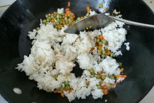 家常炒饭的做法图解8