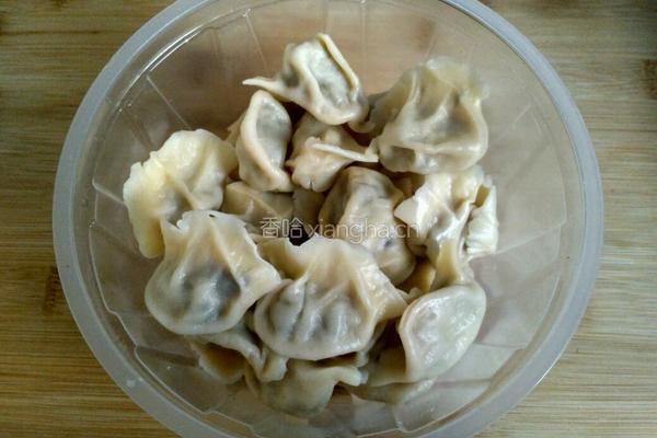 煎饺的做法图解1