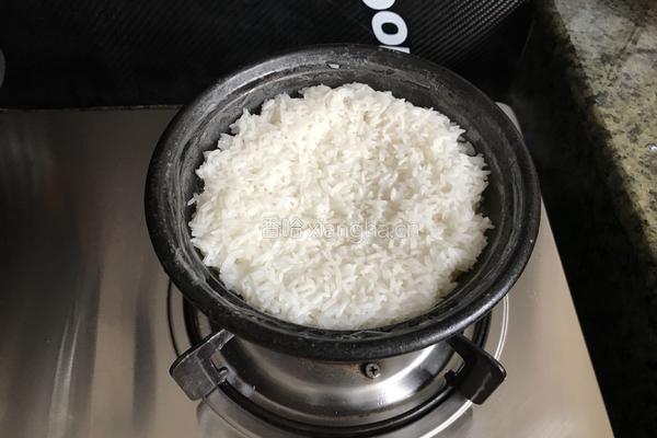 腊味煲仔饭的做法图解4
