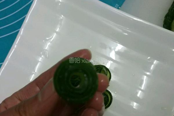 口水黄瓜的做法图解3
