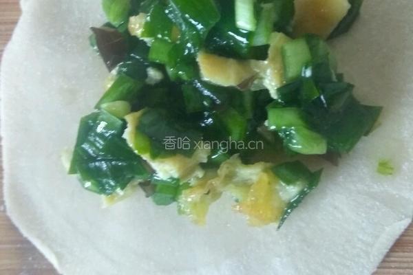 韭菜馅锅贴的做法图解5