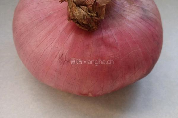 洋葱炒鸡蛋的做法图解1