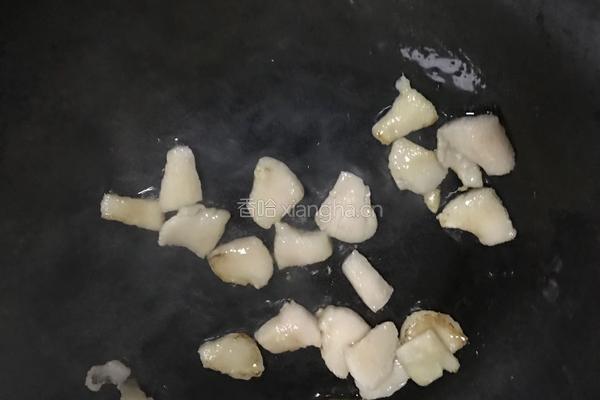 芹菜炒肉片的做法图解3