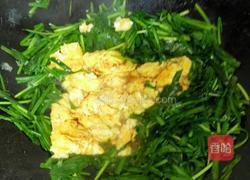 韭菜炒蛋的做法图解4