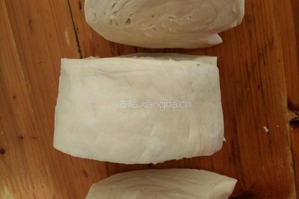 榨菜花卷的做法图解3