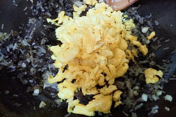 韭菜鸡蛋粉条饺子馅的做法图解11