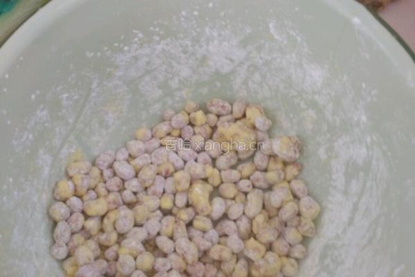 花生粘又名挂霜花生的做法图解1