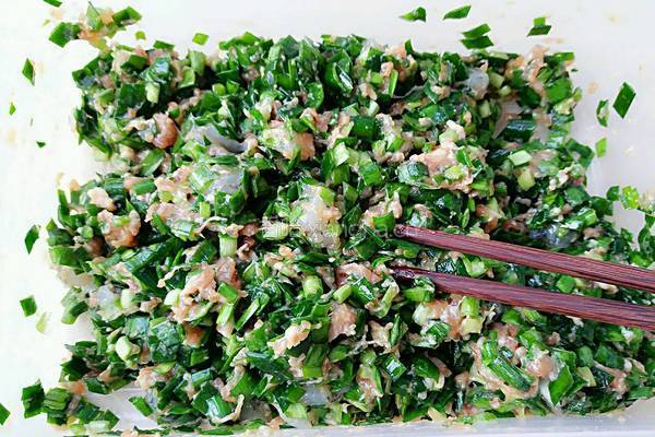韭菜虾仁玫瑰花煎饺#年夜饭的做法图解6