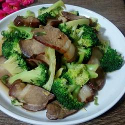 腊肉西蓝花