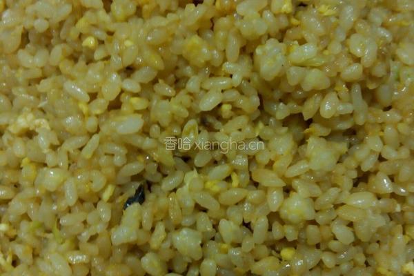 黄金炒饭的做法图解6