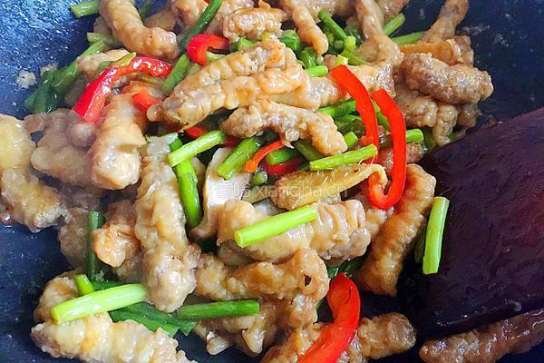 蒜苔炒肉的做法图解10