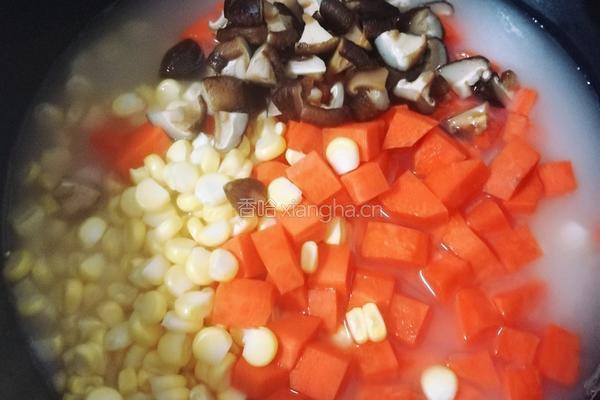 电饭煲什锦闷饭的做法图解4