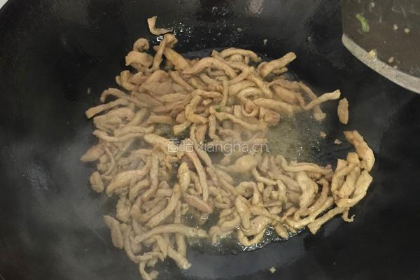 家常鱼香肉丝的做法图解2