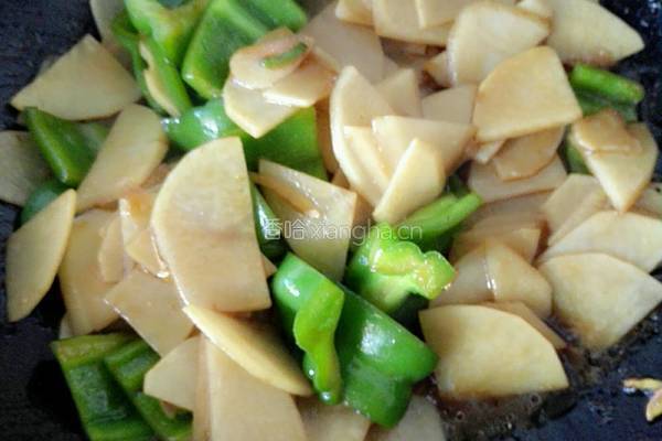 青椒土豆片的做法图解8