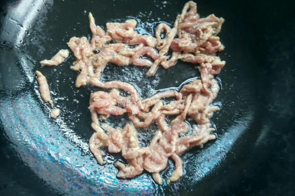  瘦肉炒面的做法图解6