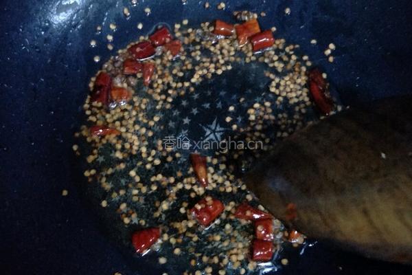 凉拌蕨根粉的做法图解7