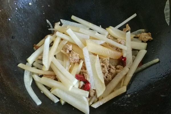 白萝卜小炒肉的做法图解7