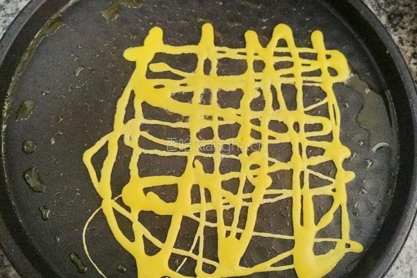 鸟巢鸡蛋饼的做法图解8
