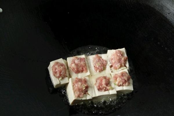 香菇豆腐塞肉的做法图解3