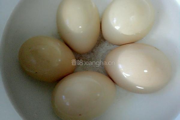 营养白煮蛋的做法图解1
