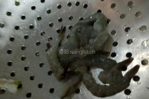 芙蓉虾仁的做法图解1