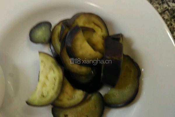 茄子两吃的做法图解3