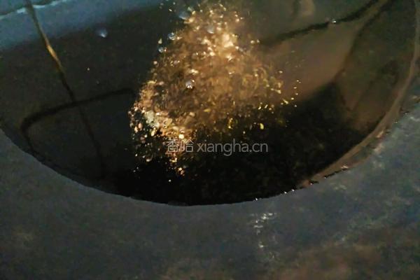 蘑菇清炒的做法图解4