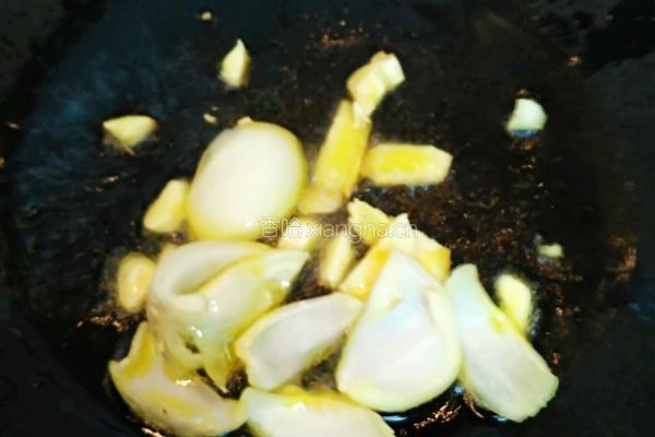 蘑菇清炒的做法图解5